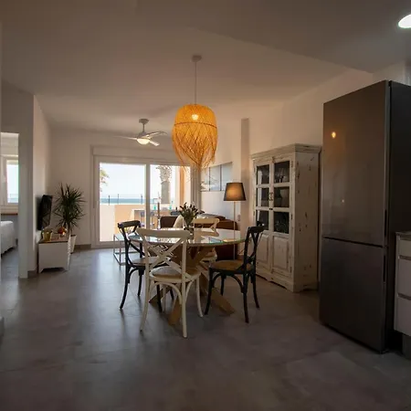 Apartment En Primera Linea De Playa